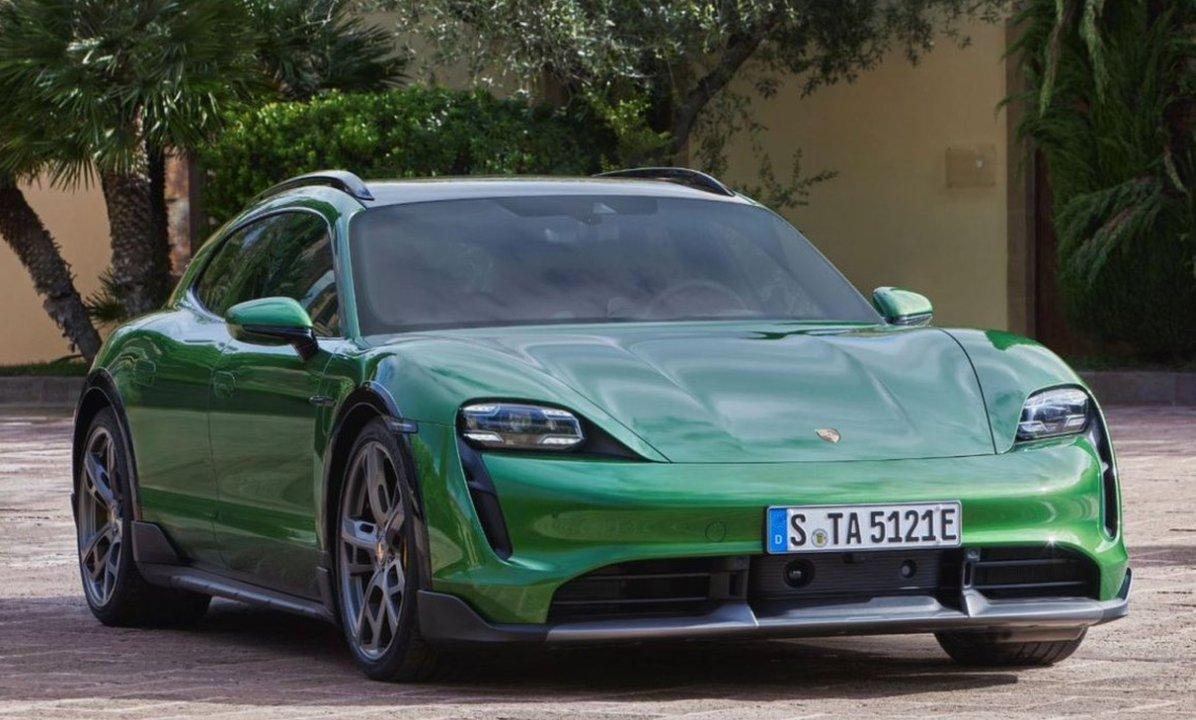 novated-lease-Porsche-TAYCAN