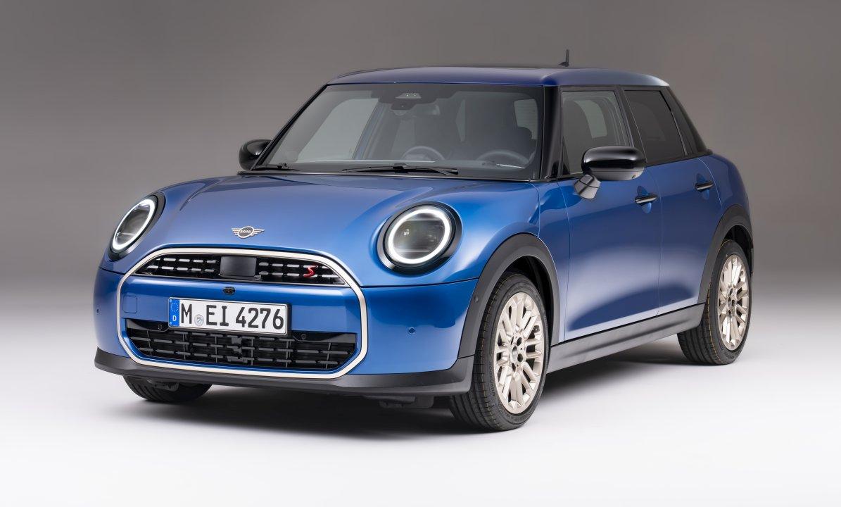 novated-lease-Mini-5D HATCH