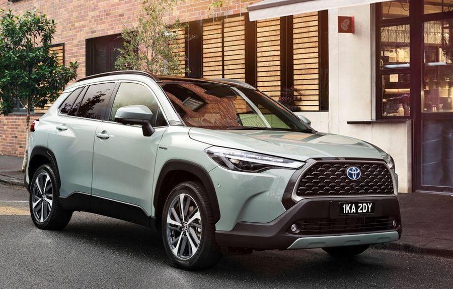 novated-lease-Toyota-COROLLA CROSS